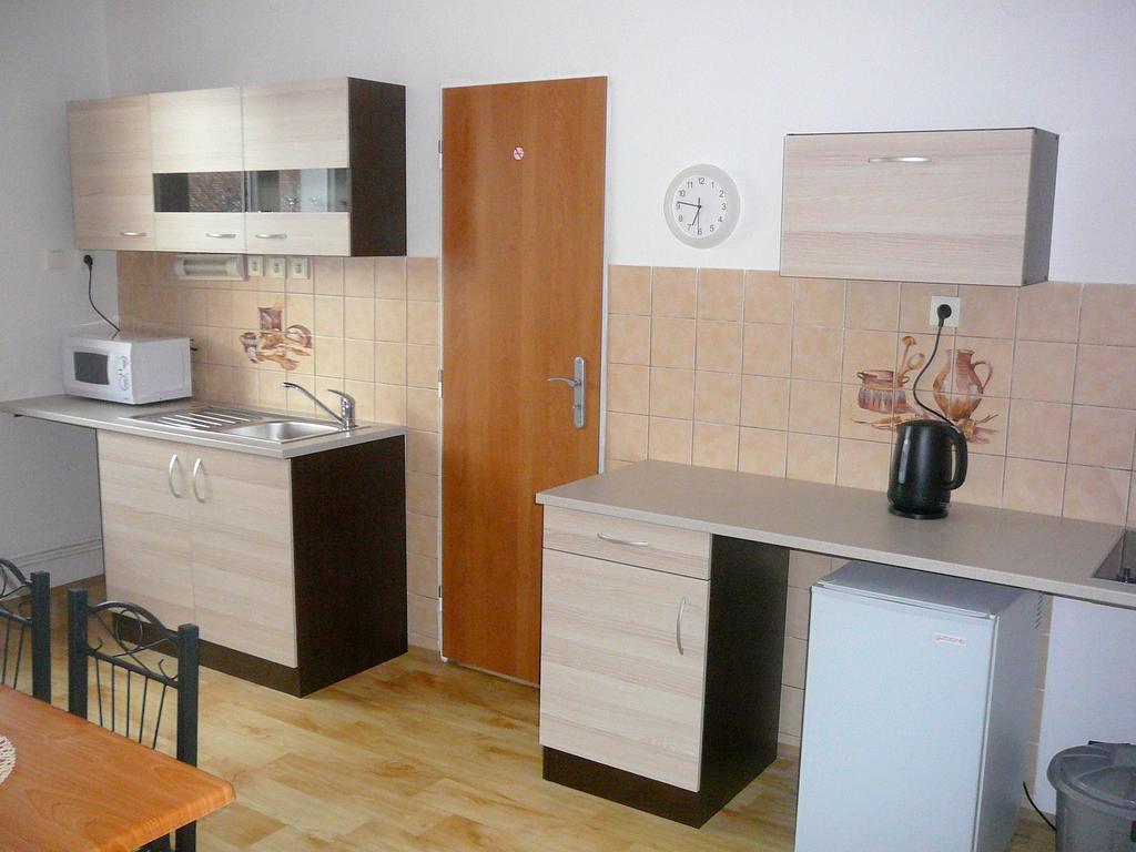 Apartment Patera Unhošť Szoba fotó